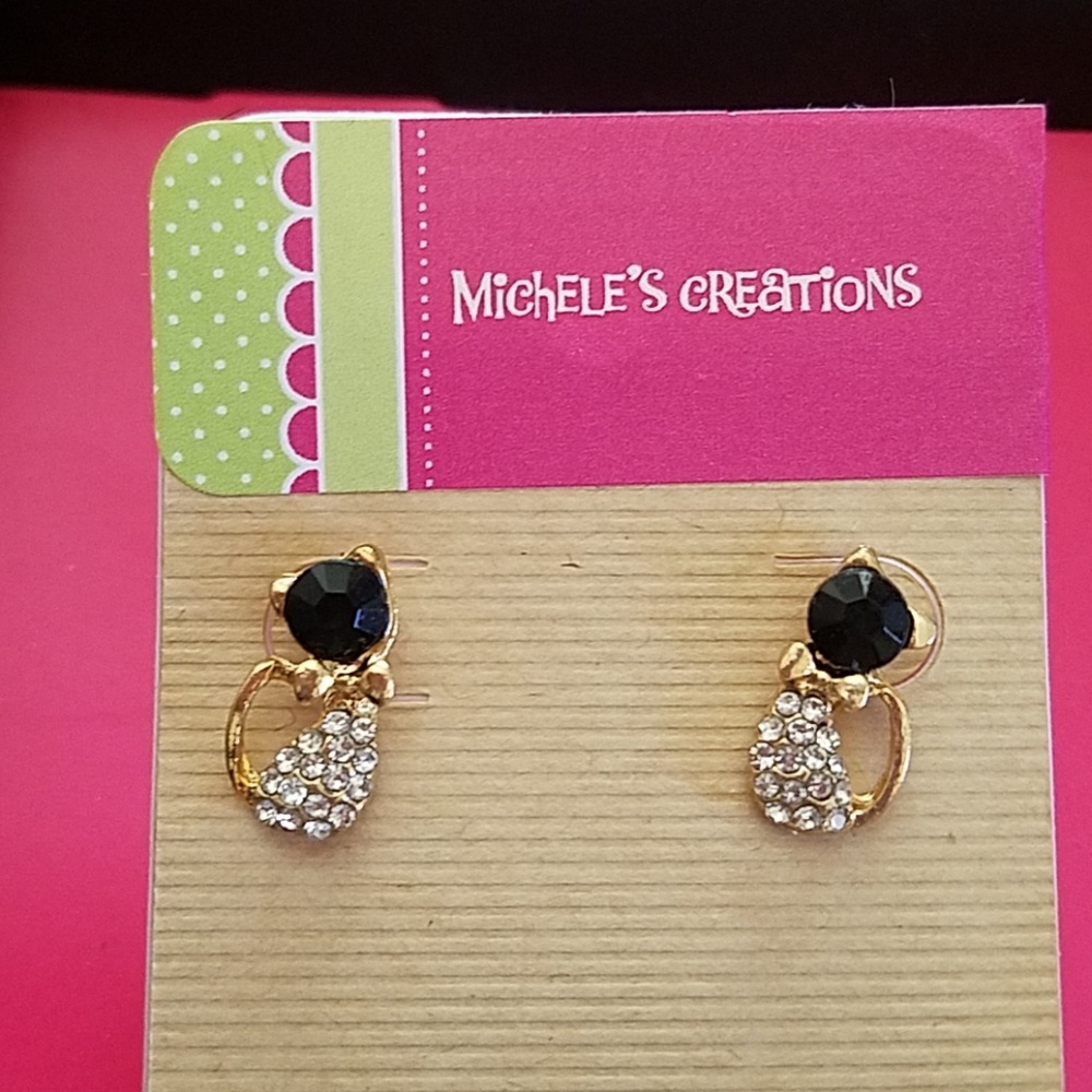 Kitty Cat Earrings by Michele's Creations